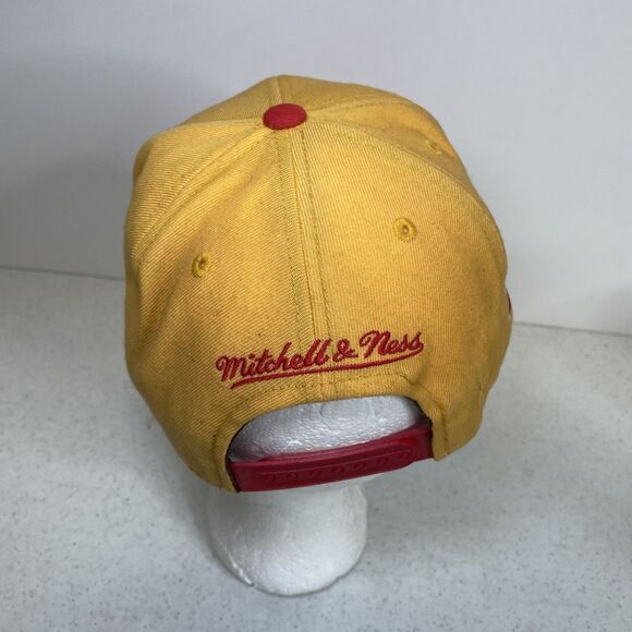 Atlanta Hawks Sharktooth Hat - Picture 3 of 7